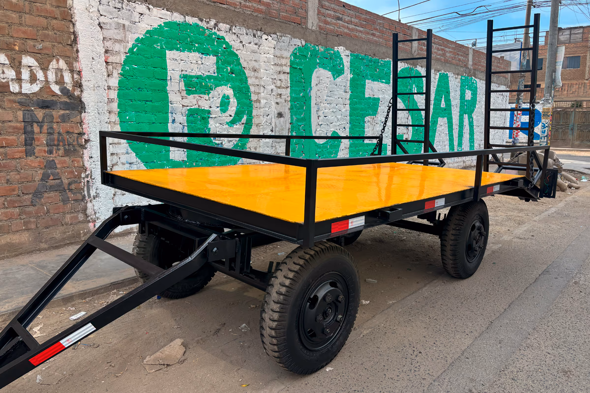 Remolque con tornamesa